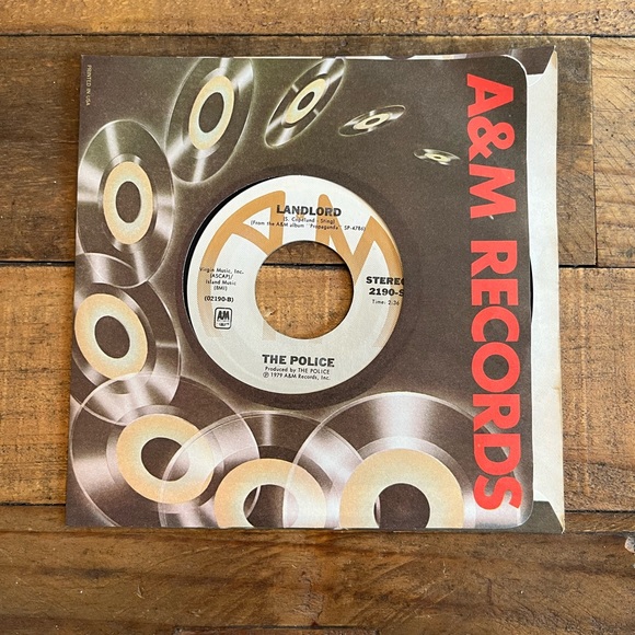 The Police - 45 RPM Message in a Bottle/Landlord. Cover is a poster. 1979 - Picture 3 of 7